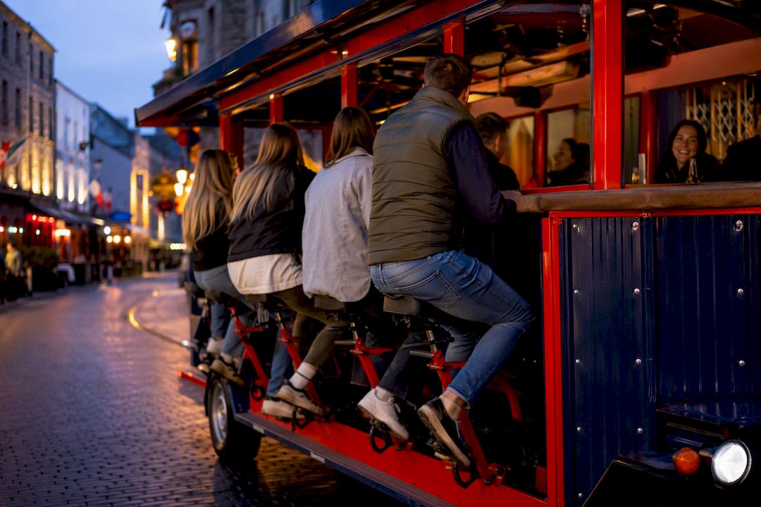 Active pedaling on pub crawl bike
